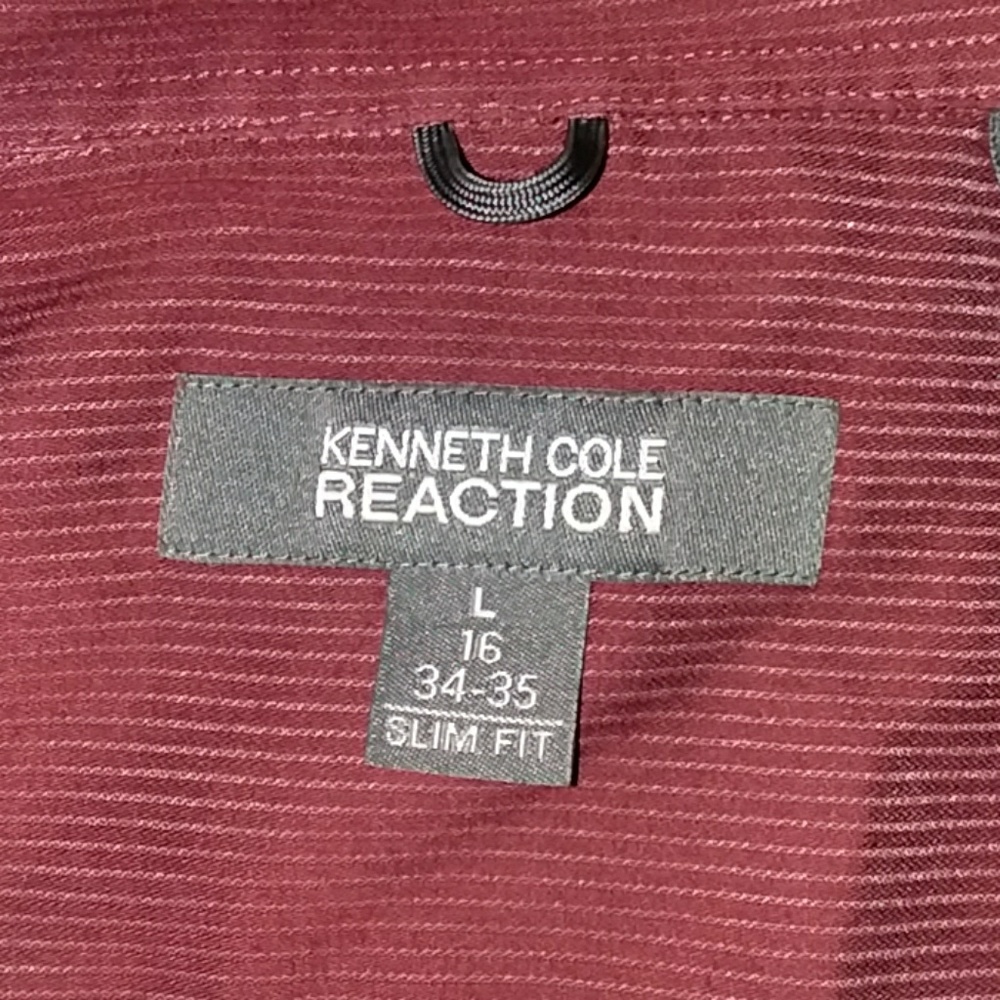 Button Up - Picture 3 of 3